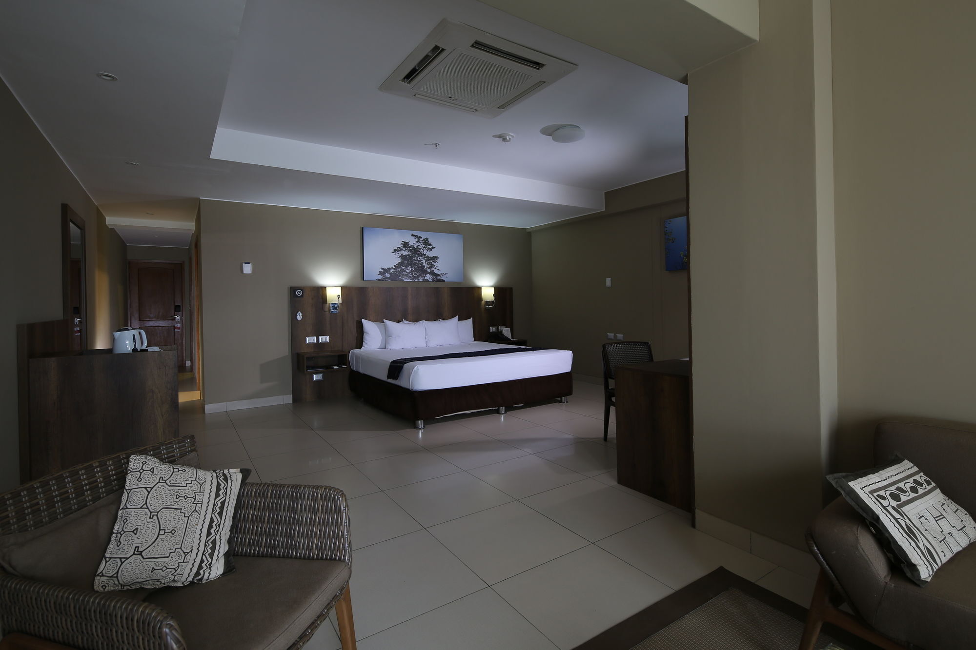 Casa Andina Select Пукальпа Экстерьер фото